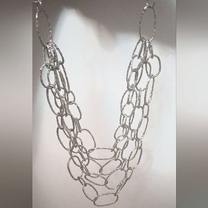 Exaggerated Layers Chain
